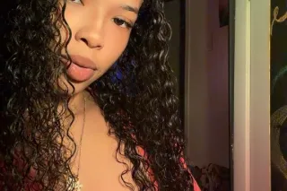 im back in your cityy💗 photo 3