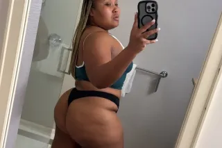 Come Experience Ms Honey While I’m In Town....️ photo 3