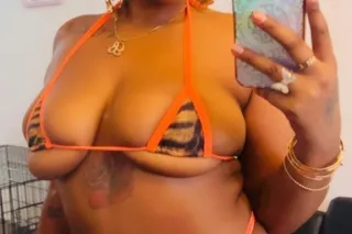 Afro Latina here to please daddy💦💦❤ photo 2