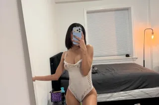 Horny skinny girl to give you pleasure. 📍