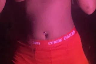 💦Cum Get A Load Off👅