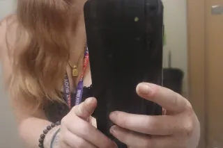 The first man that can get me a room for my donation instead of cash will get a HH date which usually cost 200$ you can get a room for as little as 60$ photo 4