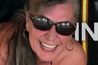 - 2 Days Only - DDD MILF and DD TS duo here to please and tease with a unique experience.