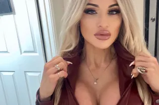 wanna play with me! New Boobs! photo 3