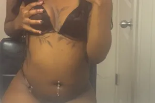 Your pleasure is my desire 💋