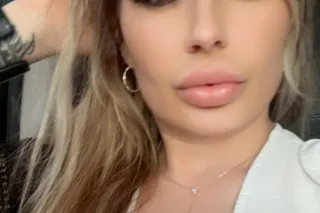 GIA MARIE HERE IN SCOTTSDALE LOOKING FOR SOME NASTY FUN.. COME GET ME AND LETS GET A ROOM OR WE CAN DO A CAR DATE $300 photo 3