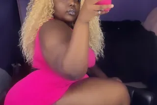 hey fellas i have the bedt specials arounf my #1 specual that all the fellas sre loving for a limited time only I have a Greek and meat special 10 minutes in this juicy ass for $100 a memory that will most definitely last a lifetime. photo 4