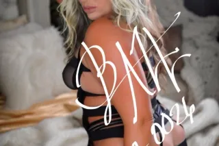 LIMITED TIME ○ WELL REVIEWED ○ ALL AMERICAN BLONDE photo 6