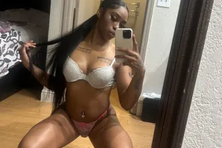 have fun with a brownskin mamii🥰🤩💍 photo 4