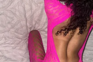 Petite Puerto Rican Hottie🩷💦🔥 Incall HHR SPECIAL photo 5