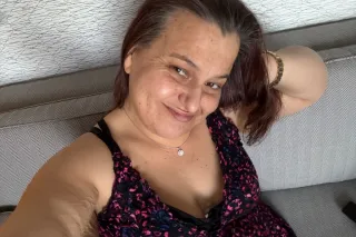 CUM SEE YOUR FAVORITE SLUT photo 4