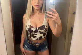 All Natural Petite Blonde Next Door💋