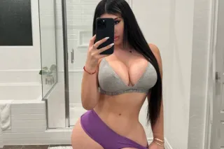 Hi, baby , I'm a Latina girl available💦24/7 to fulfill all your desires. photo 2