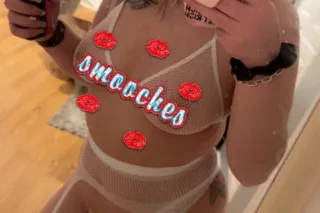 bratty slut wet & waiting for a daddy😈💦🥵 photo 9