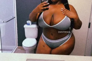 🤪Supa Big Booty🍑Creamy Pussy💦Wet Mouth👅🫦