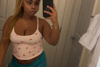 4'9 petite funsize💦👅120qv speical 💦👅 photo 5