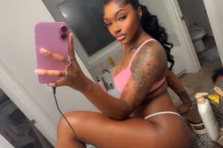 Come see me photo 3