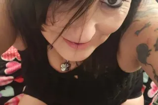 Happy Monday Night Your favorite GILF is ready to host