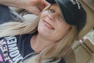 Fun Girl Nextdoor. Looking for Company photo 6