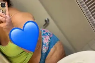 GOOD MORNING FUN DAY WITH A BEAUTIFUL SPECIAL & THIS SEXY FAT BITCH LOVES TO GET FREAKY HAVE FUN & PLAY 😉😝💦 photo 4