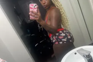 Little Ms. Touch-His-Mind 😛The One He Can’t Shake🤌🏾 Little Ms. Pull-You-In Without Trying💁🏾♀ Little Ms. Stay-On-Your-Mind 🥰 photo 7