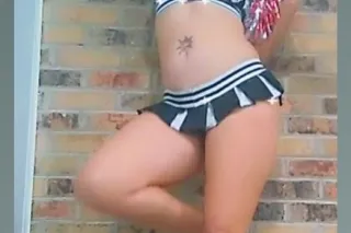 Start your weekend with something you won’t forget 😈Taylor’s feeling extra naughty… pics, videos & private video chats waiting.Come see what I’m up to. photo 4