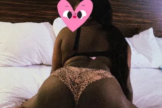SOAKINGWET💦👅🍫 INCALL👅 photo 4