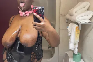 OUTCALLS ONLY!! A1 head! amateur pornstar! big natural titties photo 5