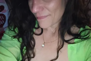 IM JUST THE GIRL NEXT DOOR LOOKING FOR A GOOD TIME😍😍!😻😻 photo 6