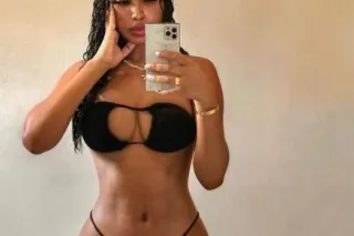BUSTY LATINA READY FOR FUN❤