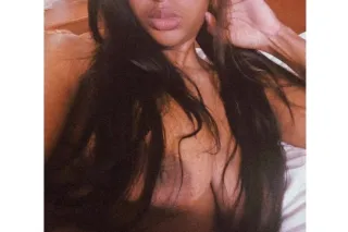 💋 Caught scrolling again Let’s fix that. 💋 ASK ABOUT 2 GIRL photo 4