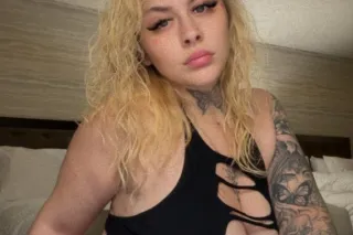 CUM PLAY IN MY WATER PARK 💦 photo 4