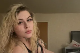 CUM PLAY IN MY WATER PARK 💦 photo 5