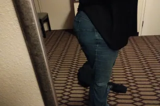DD PAWG thick thighs pretty eyes photo 8