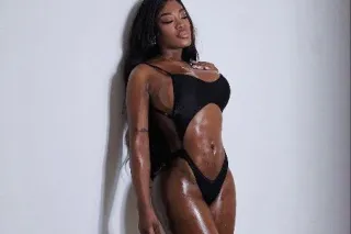Hot Latina come to see me baby 💦💦