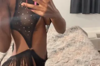 Cum seeee meeee photo 4