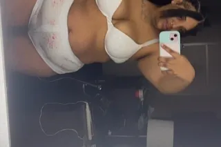 HEY NEW IN TOWN💕 Very discreet 💕READ BIO BEFORE TEXTING photo 6