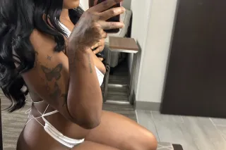 ✨ 𝓻𝓮𝓵𝓪𝔁 🫶🏾 100% 𝓭𝓲𝓼𝓬𝓻𝓮𝓮𝓽 🙈 𝓷𝓲𝓬𝓮 𝓿𝓲𝓫𝓮𝓼 𝓪𝓵𝔀𝓪𝔂𝓼 😘 𝔂𝓸𝓾𝓻 𝓯𝓪𝓿𝓸𝓻𝓲𝓽𝓮 𝓷𝔂𝓶𝓹𝓱𝓸 💋
