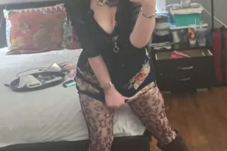 *** PETITE REDHEAD READY RIGHT NOW!!!*** photo 10