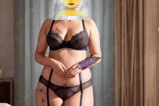 💋👀Not A Good Idea… But Hard To Resist👀💋 photo 5