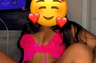 💋👀Not A Good Idea… But Hard To Resist👀💋