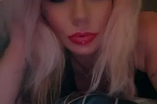 Just passing through... blink and you'll miss me 😝💋 photo 5