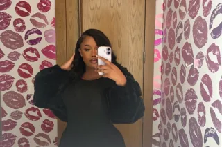 🔥 Thick Mixed Ebony Beauty - BIG booty, BUSTY, Visiting Omaha! Leaving soon 😘 photo 5