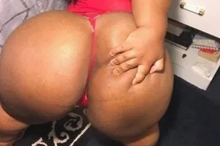 Yes I'm available 3ft 11inch💃🏽incall outcall and car date 24/7💞good smelling pussy photo 3