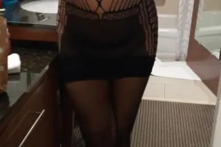 Tall Busty Blonde Valerie photo 6