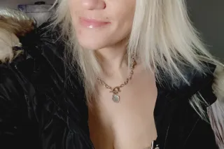 ONLY AVAILABLE UNTIL 11 am**incalls and outcalls available photo 6
