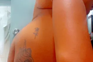 Thick Ass YellowBone Barbie