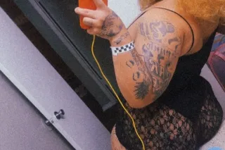 LETS PLAY 🩷🩷🩷YOUR SLUTTY EXOTIC 💕💕 photo 3
