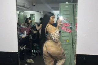 College Cutie With A BIG Booty & 40 DD's ONE NIGHT ONLY 2/28🍑🍒😍 photo 2