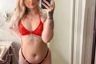 LEAVING SOON✈ Your Fav Blonde Bombshell💦😍💕 photo 3